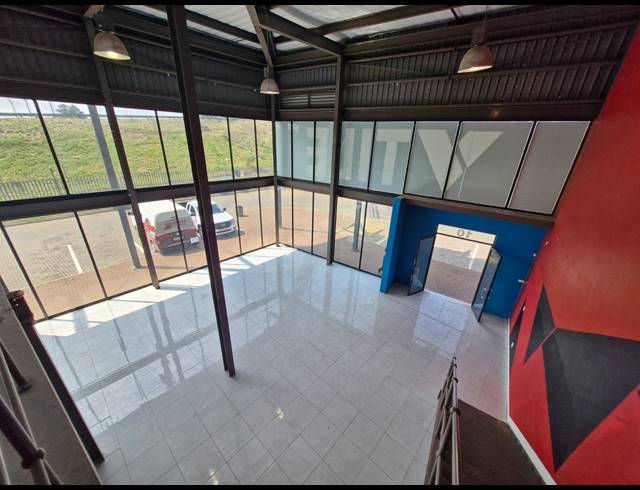 294M² RETAIL TO LET IN BARTLETT